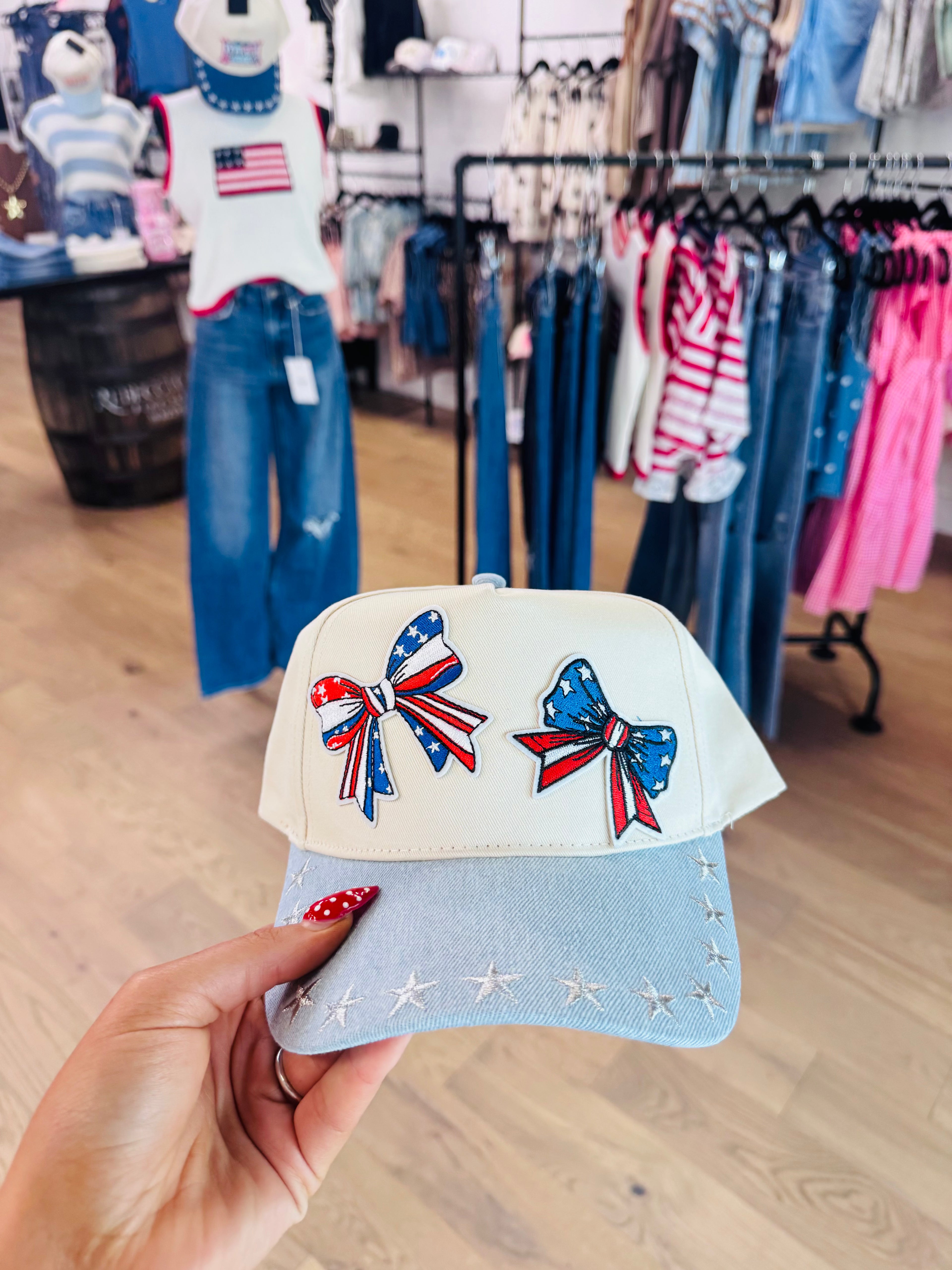 American bows hat